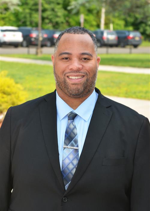 Dr. Darvis Holley 